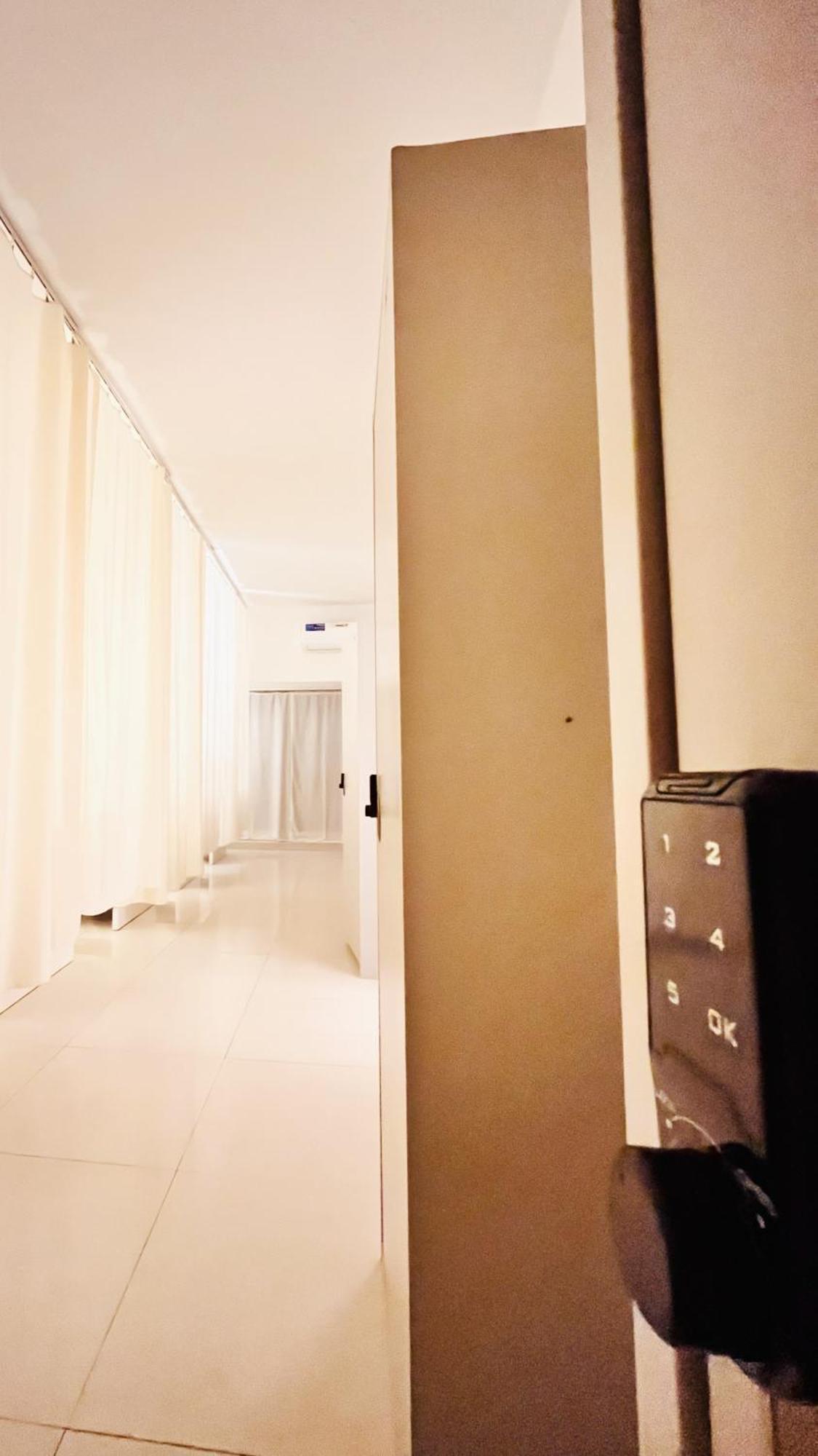 Westay Hostel Dubai Exterior photo